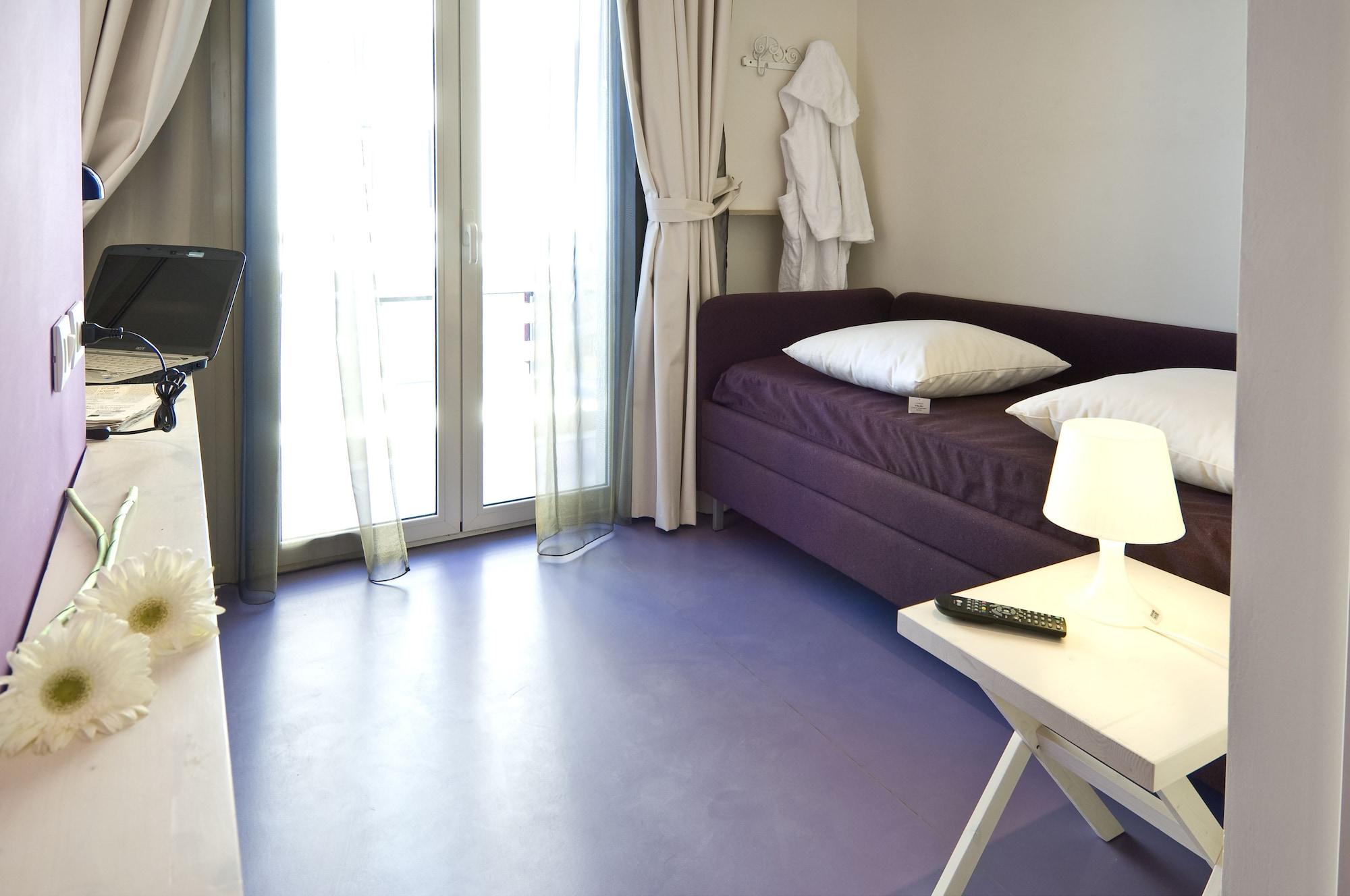 Hotel Lamorosa Римини Екстериор снимка
