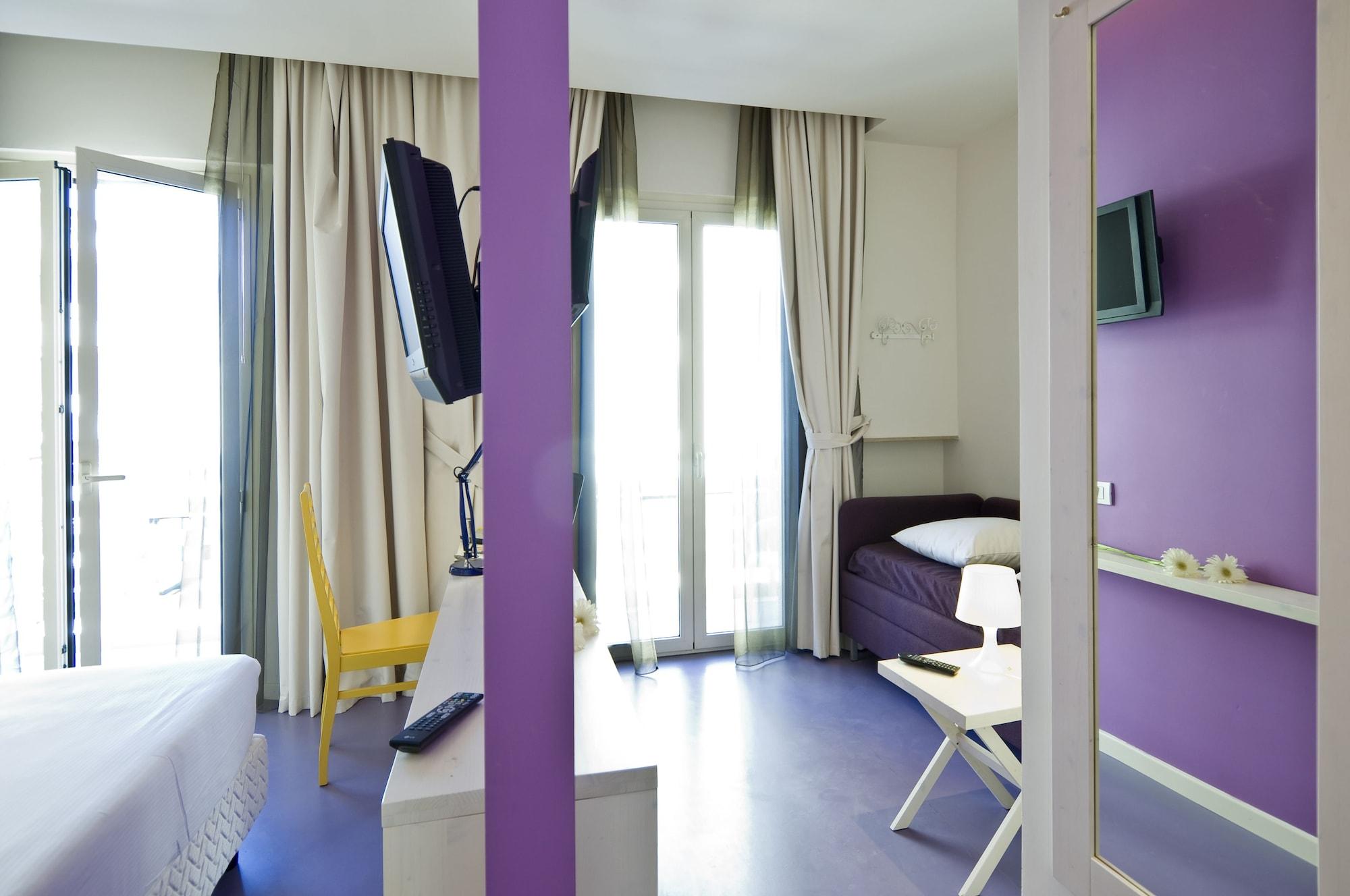 Hotel Lamorosa Римини Екстериор снимка
