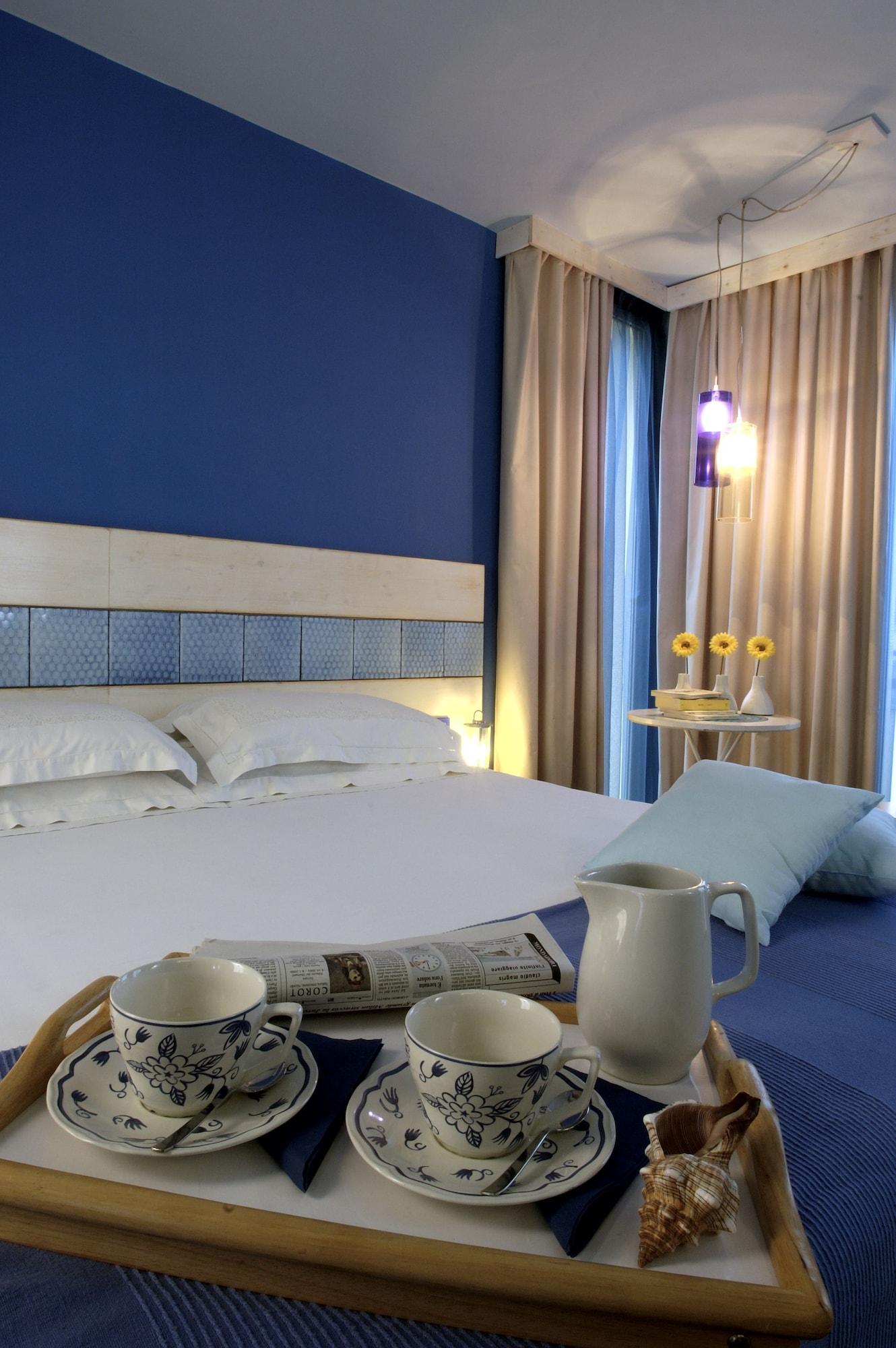 Hotel Lamorosa Римини Екстериор снимка