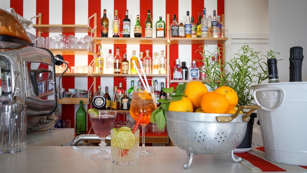 Hotel Lamorosa Римини Екстериор снимка